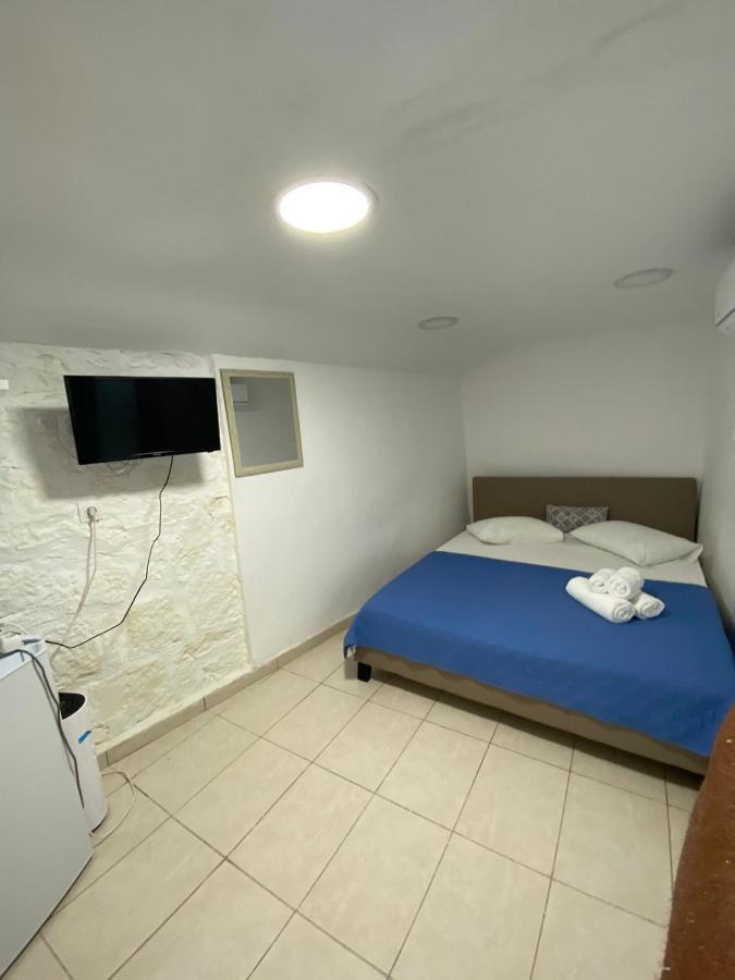 Tolos Budget Rooms Loggos Longós Zimmer foto
